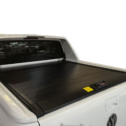 TAPA RETRÁCTIL MANUAL VOLKSWAGEN AMAROK V6 2019 - 2022